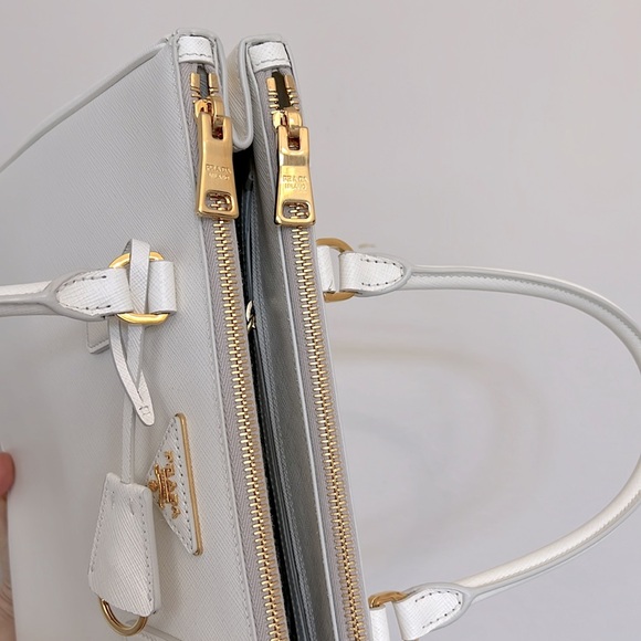 Prada Galleria Saffiano Leather Bag - Picture 10 of 10
